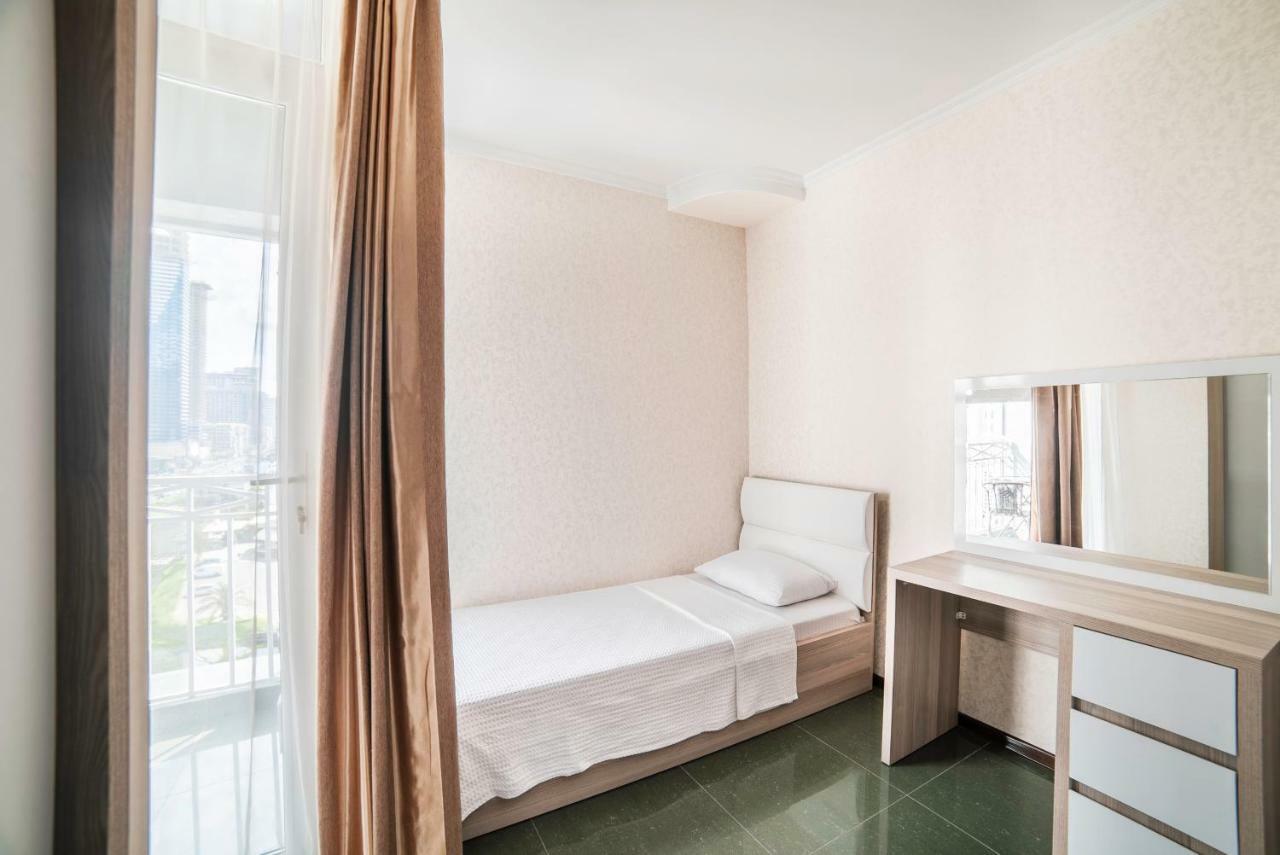 Magnolia - ❀ Cozy Apartment With An Unique Sea View ❀ Batumi Esterno foto